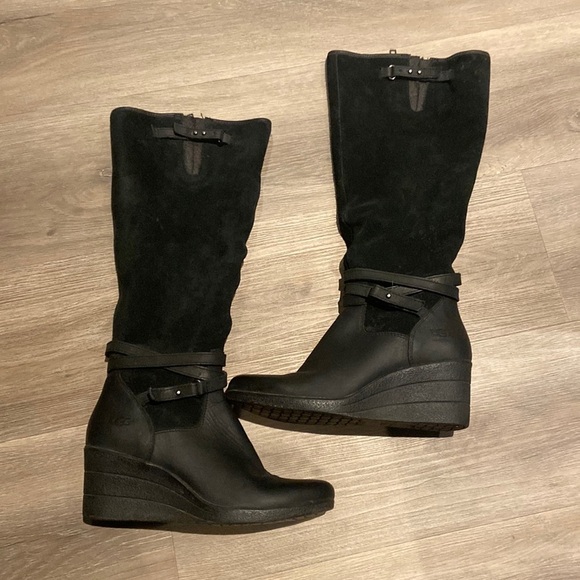 UGG Shoes - Ugg Lesley Wedge Heel Knee High Black Leather Boots